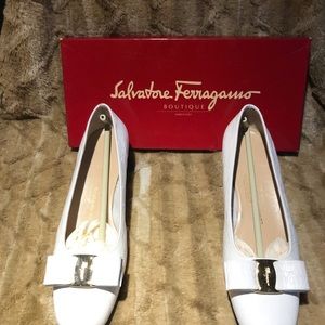 Salvatore Ferragamo White Textured Pumps.